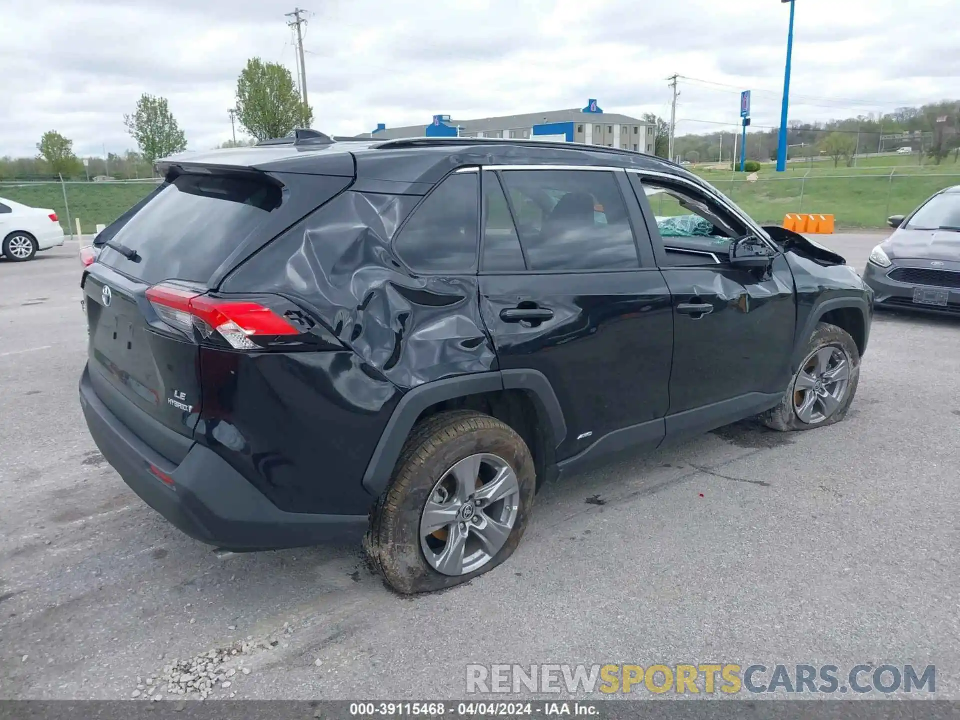 4 Фотография поврежденного автомобиля 4T3LWRFV0PU105517 TOYOTA RAV4 2023