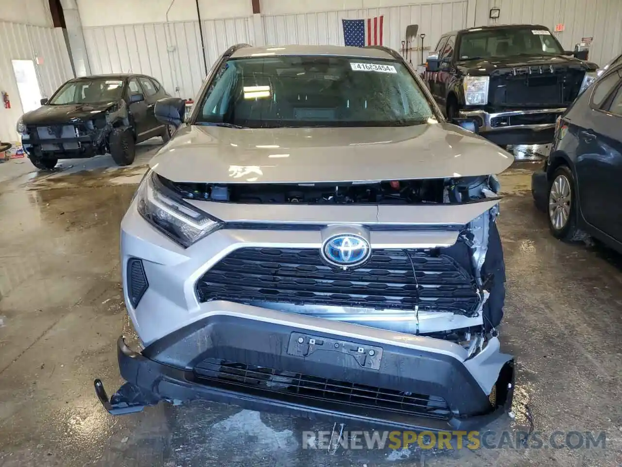 5 Photograph of a damaged car 4T3LWRFV8PU094301 TOYOTA RAV4 2023