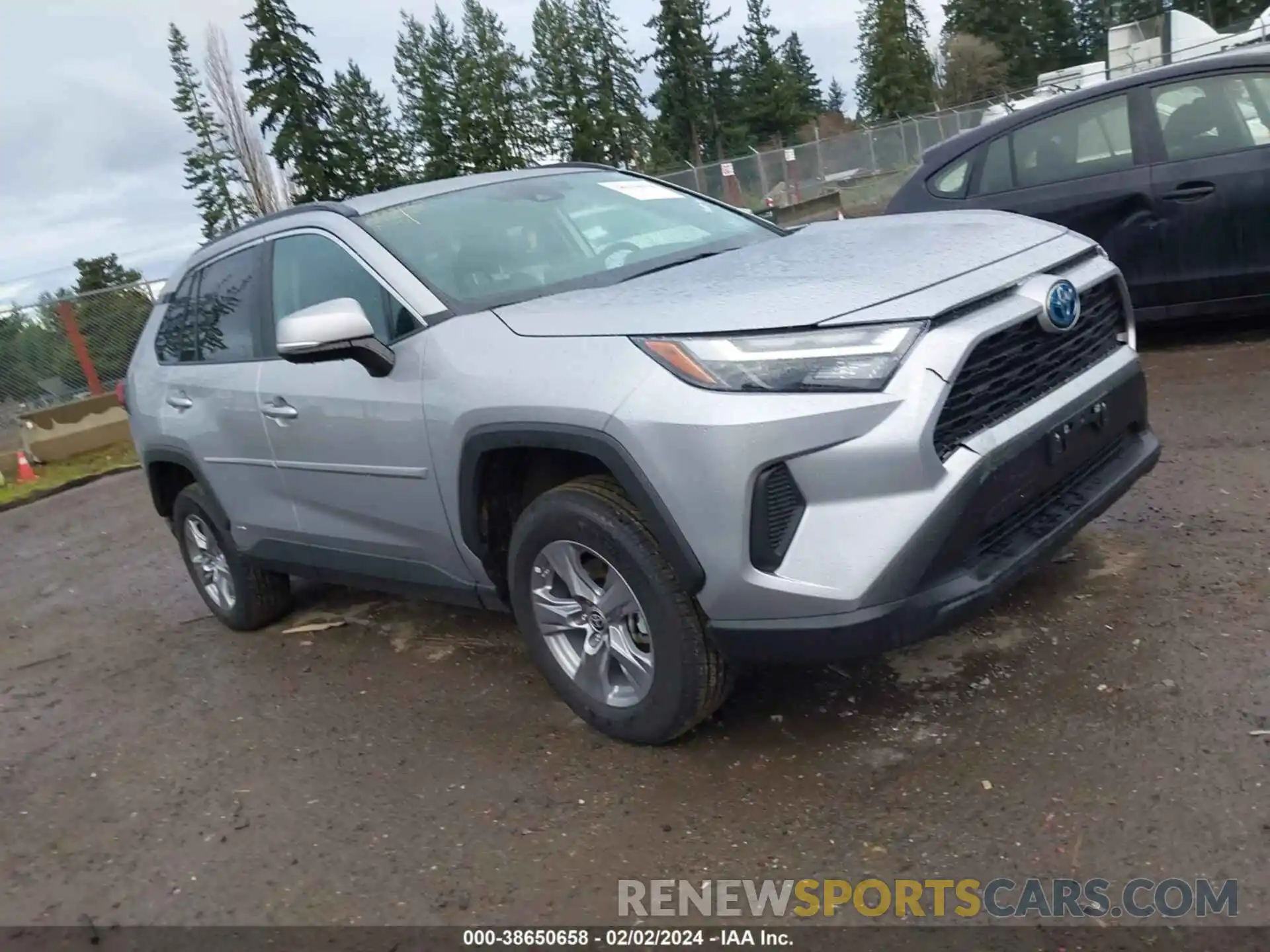 1 Photograph of a damaged car 4T3MWRFV2PU088787 TOYOTA RAV4 2023