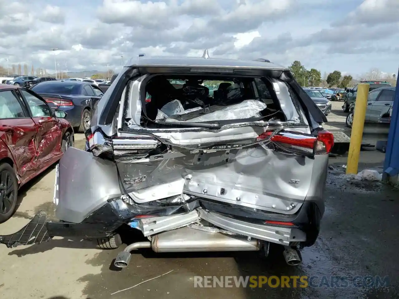 6 Photograph of a damaged car JTMAB3FV3PD146401 TOYOTA RAV4 2023