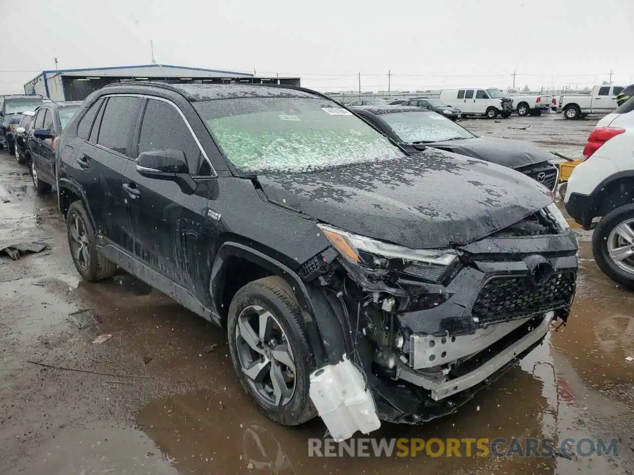 4 Photograph of a damaged car JTMAB3FV5PD130829 TOYOTA RAV4 2023