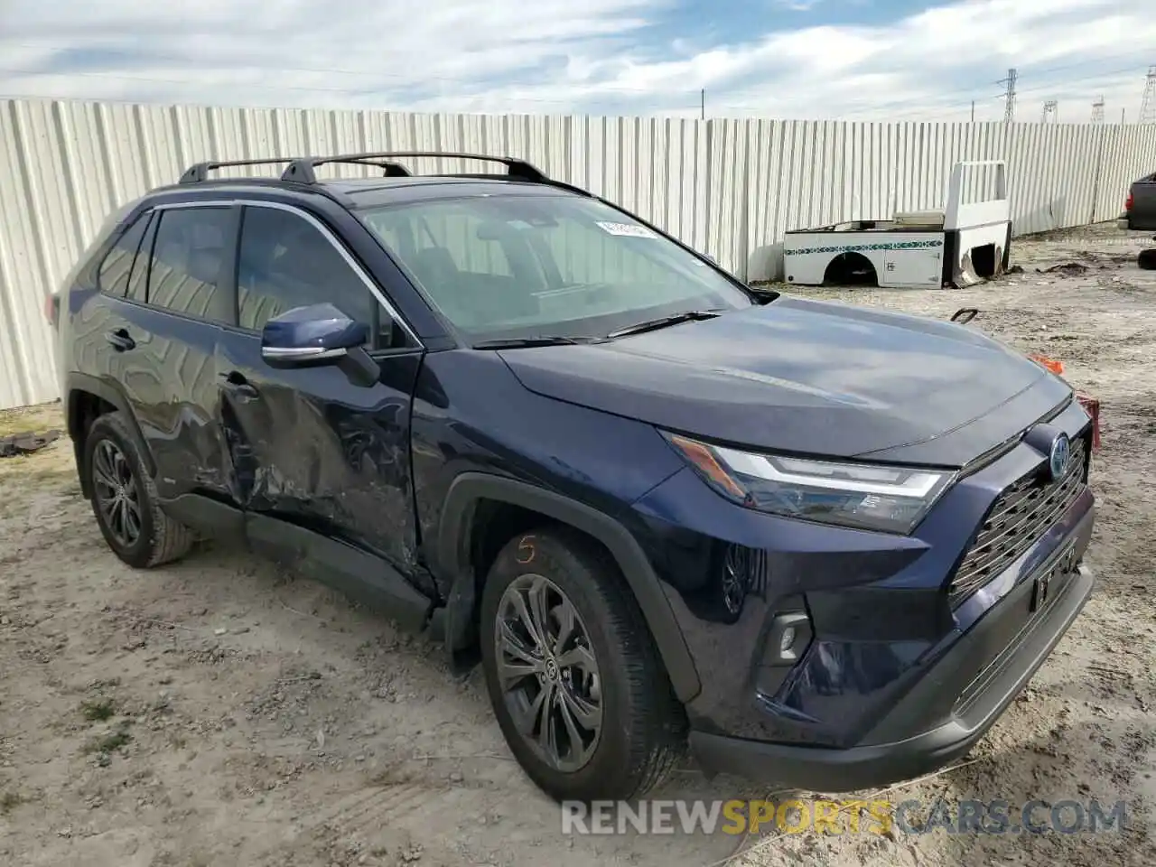 4 Photograph of a damaged car JTMB6RFV0PD115084 TOYOTA RAV4 2023