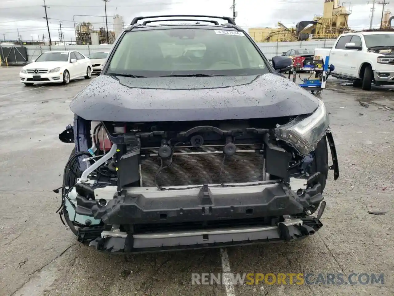 5 Photograph of a damaged car JTMB6RFV6PD079837 TOYOTA RAV4 2023