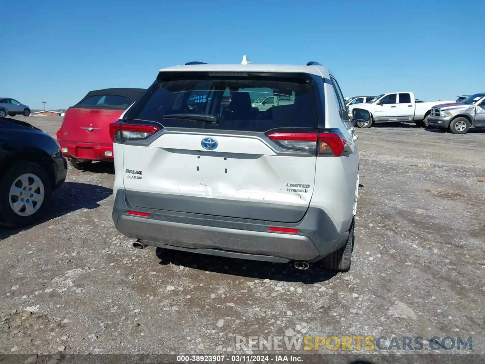 15 Photograph of a damaged car JTMD6RFV5PD081183 TOYOTA RAV4 2023