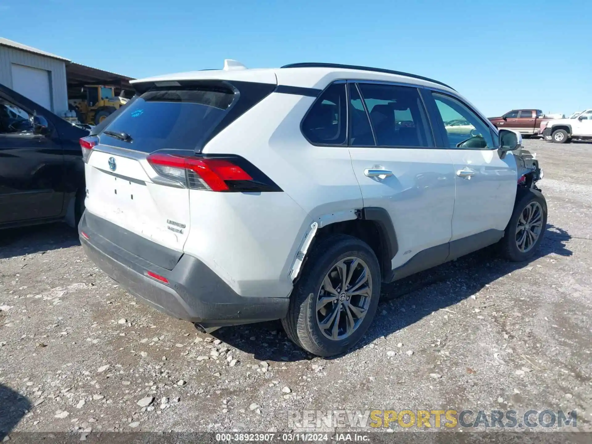 4 Photograph of a damaged car JTMD6RFV5PD081183 TOYOTA RAV4 2023