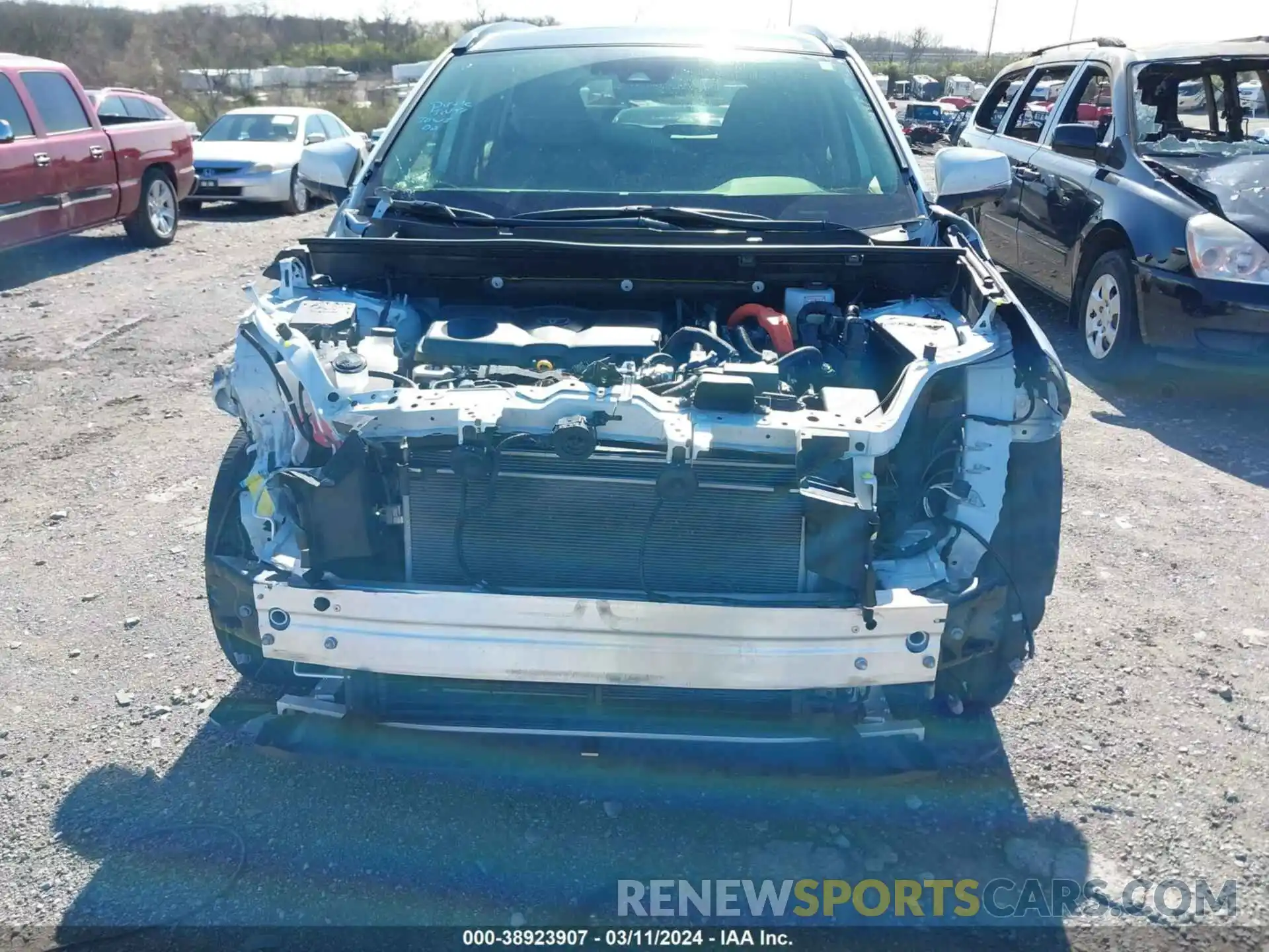 6 Photograph of a damaged car JTMD6RFV5PD081183 TOYOTA RAV4 2023