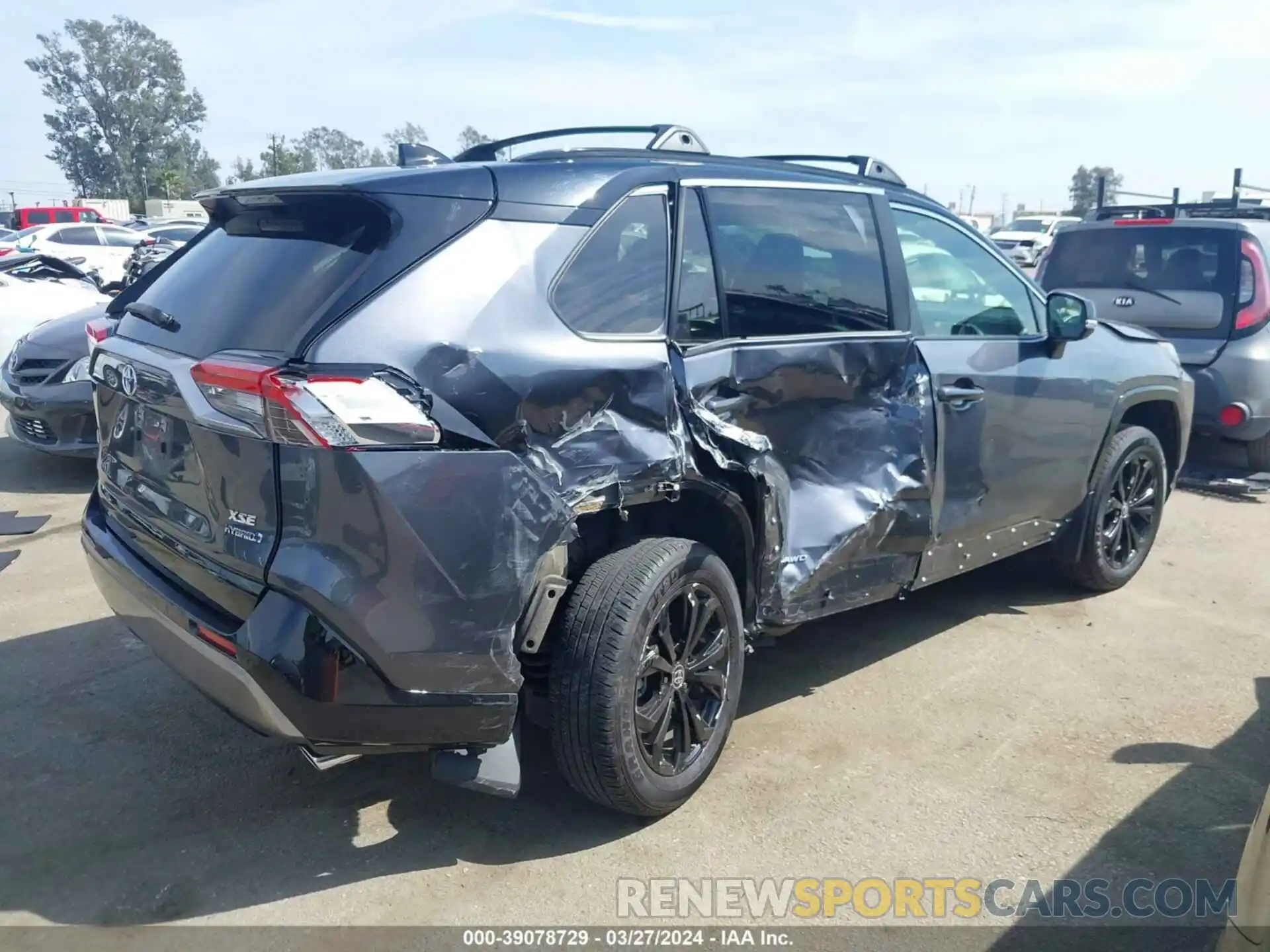 4 Photograph of a damaged car JTME6RFV3PD547343 TOYOTA RAV4 2023