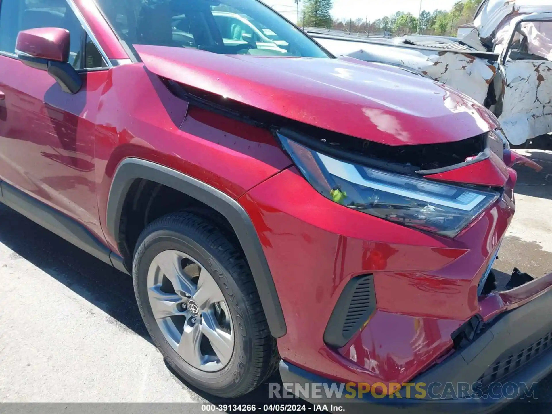 17 Photograph of a damaged car JTMMWRFV3PD192623 TOYOTA RAV4 2023