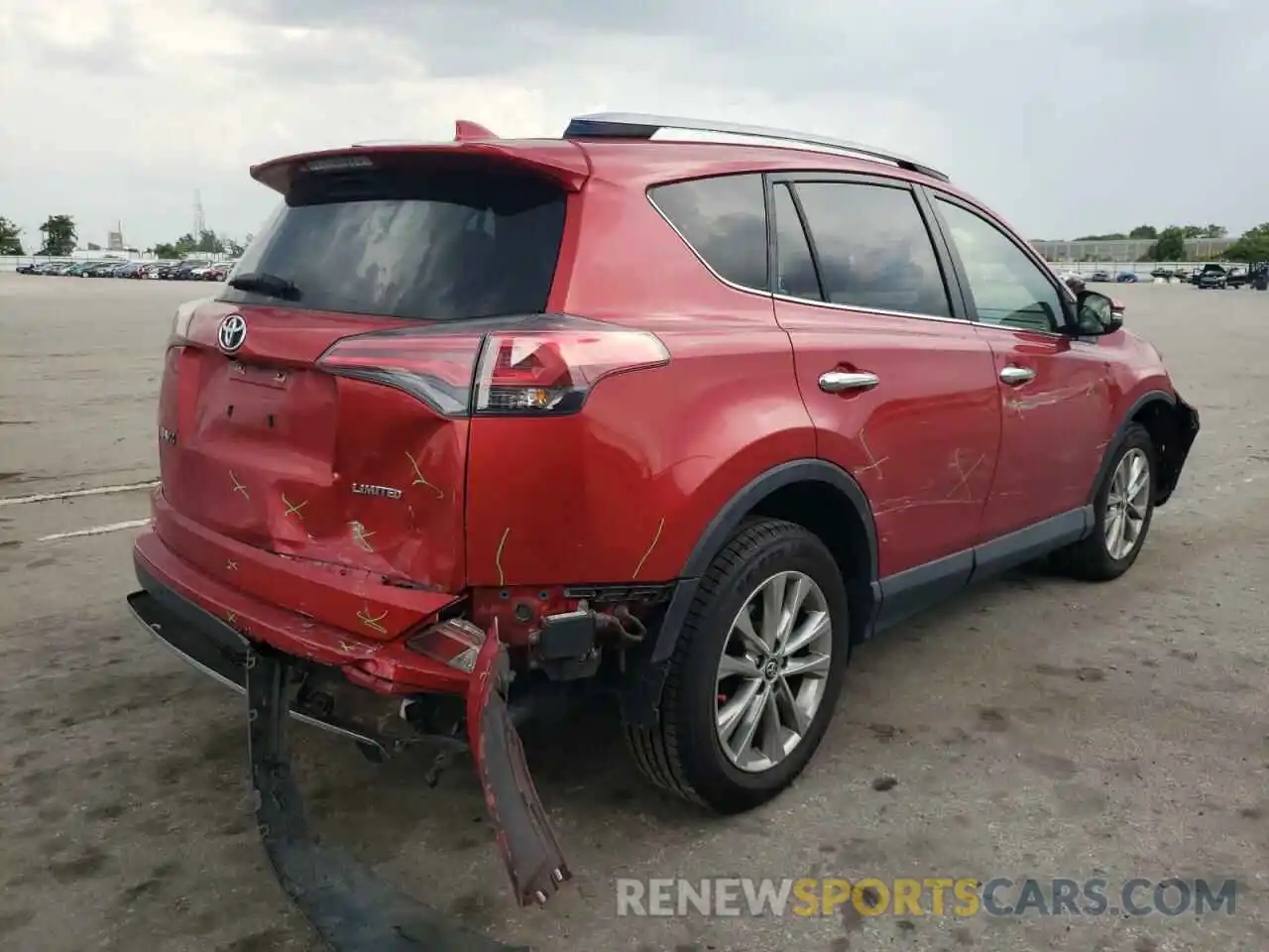 4 Photograph of a damaged car JTMYFREV2HJ116378 TOYOTA RAV4 2023