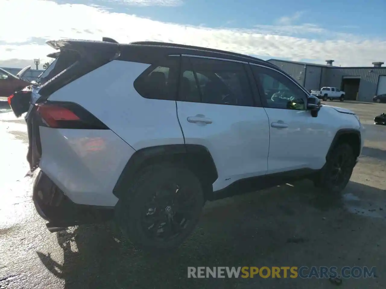 3 Photograph of a damaged car 2T3E6RFV8RW046938 TOYOTA RAV4 2024