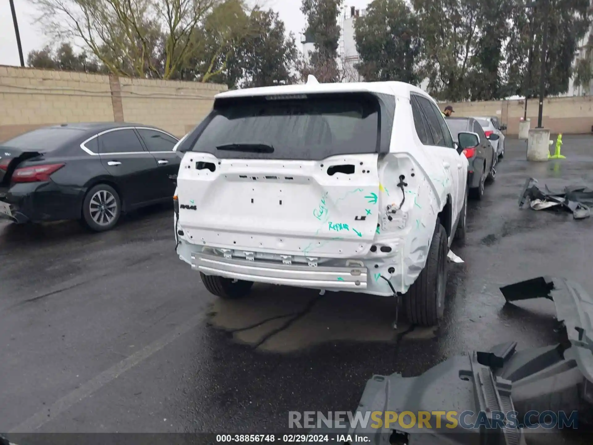 17 Photograph of a damaged car 2T3K1RFVXRW315250 TOYOTA RAV4 2024