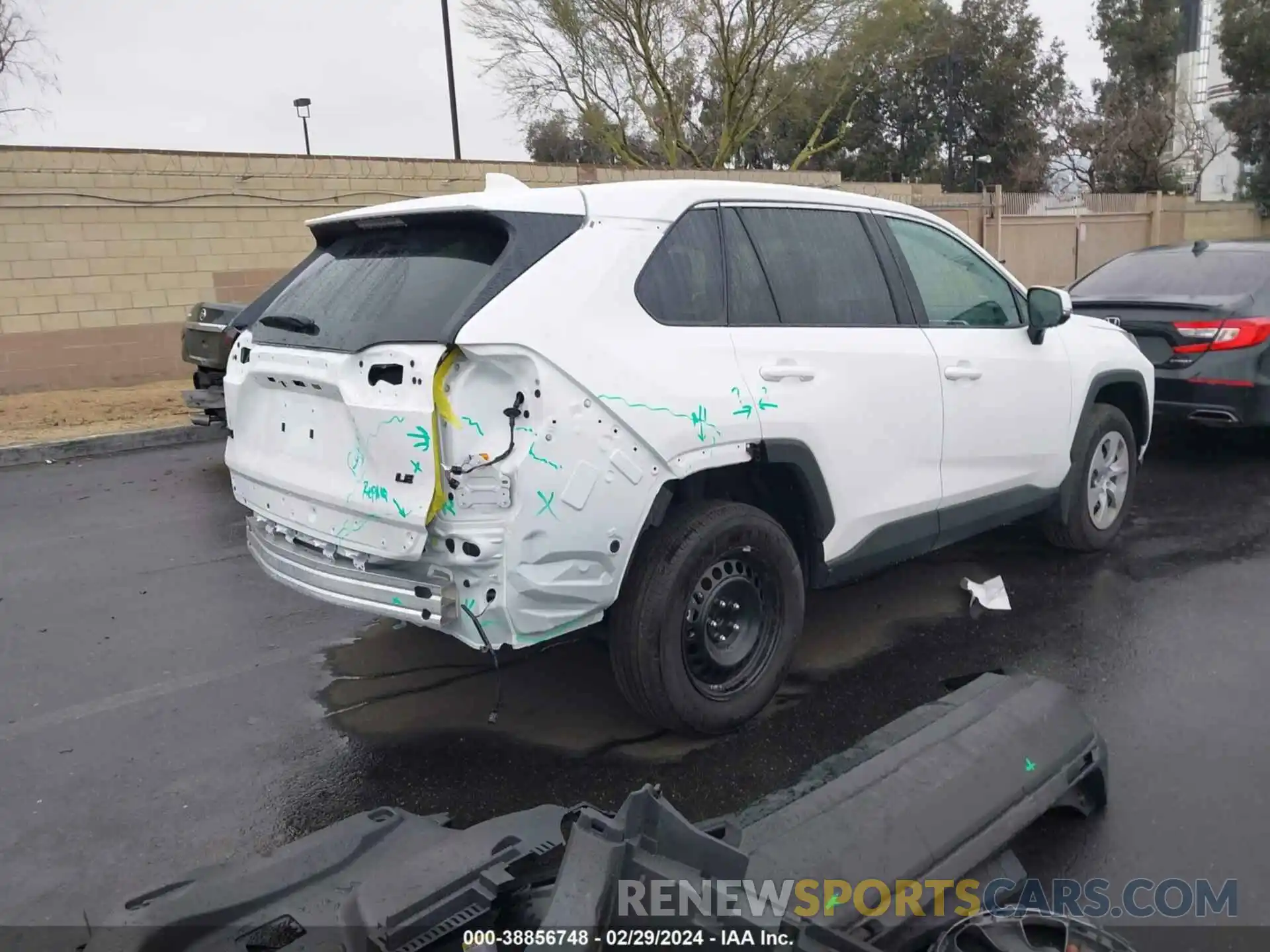 4 Photograph of a damaged car 2T3K1RFVXRW315250 TOYOTA RAV4 2024