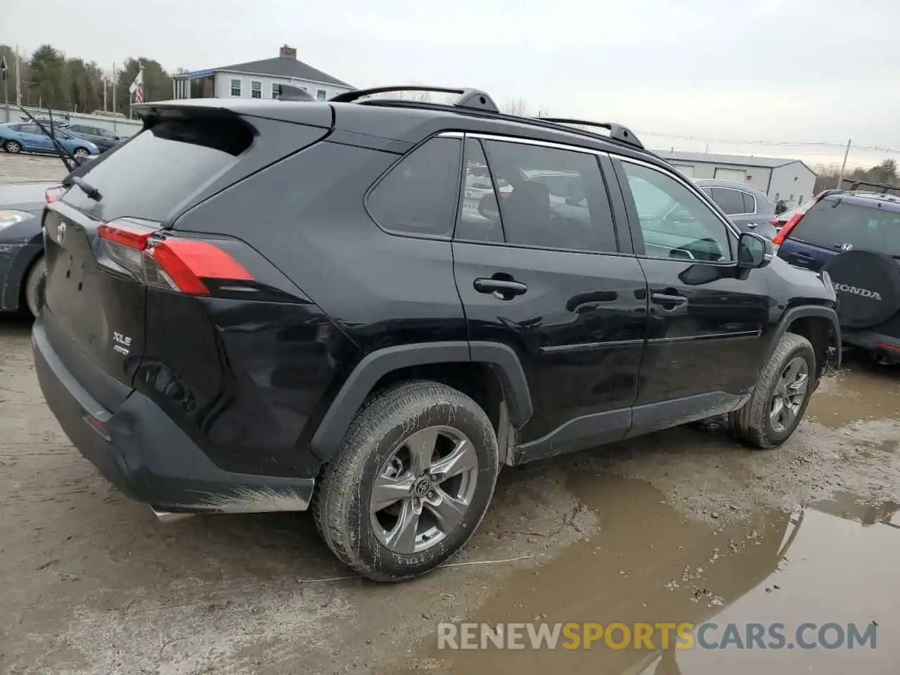 3 Photograph of a damaged car 2T3P1RFV5RC408541 TOYOTA RAV4 2024