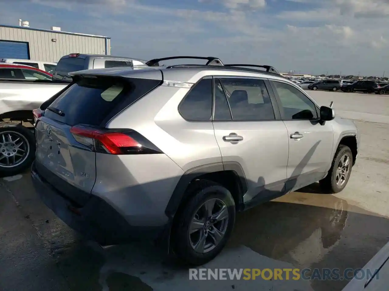 3 Photograph of a damaged car 2T3W1RFV5RC254134 TOYOTA RAV4 2024