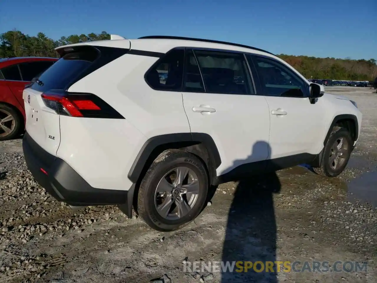 3 Photograph of a damaged car 2T3W1RFV7RC257830 TOYOTA RAV4 2024