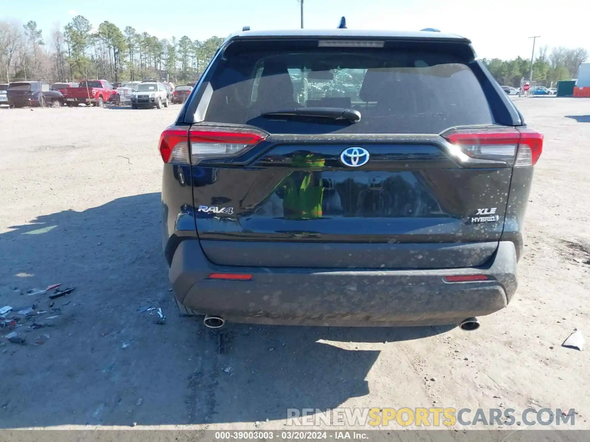 16 Photograph of a damaged car 4T3RWRFV0RU131192 TOYOTA RAV4 2024