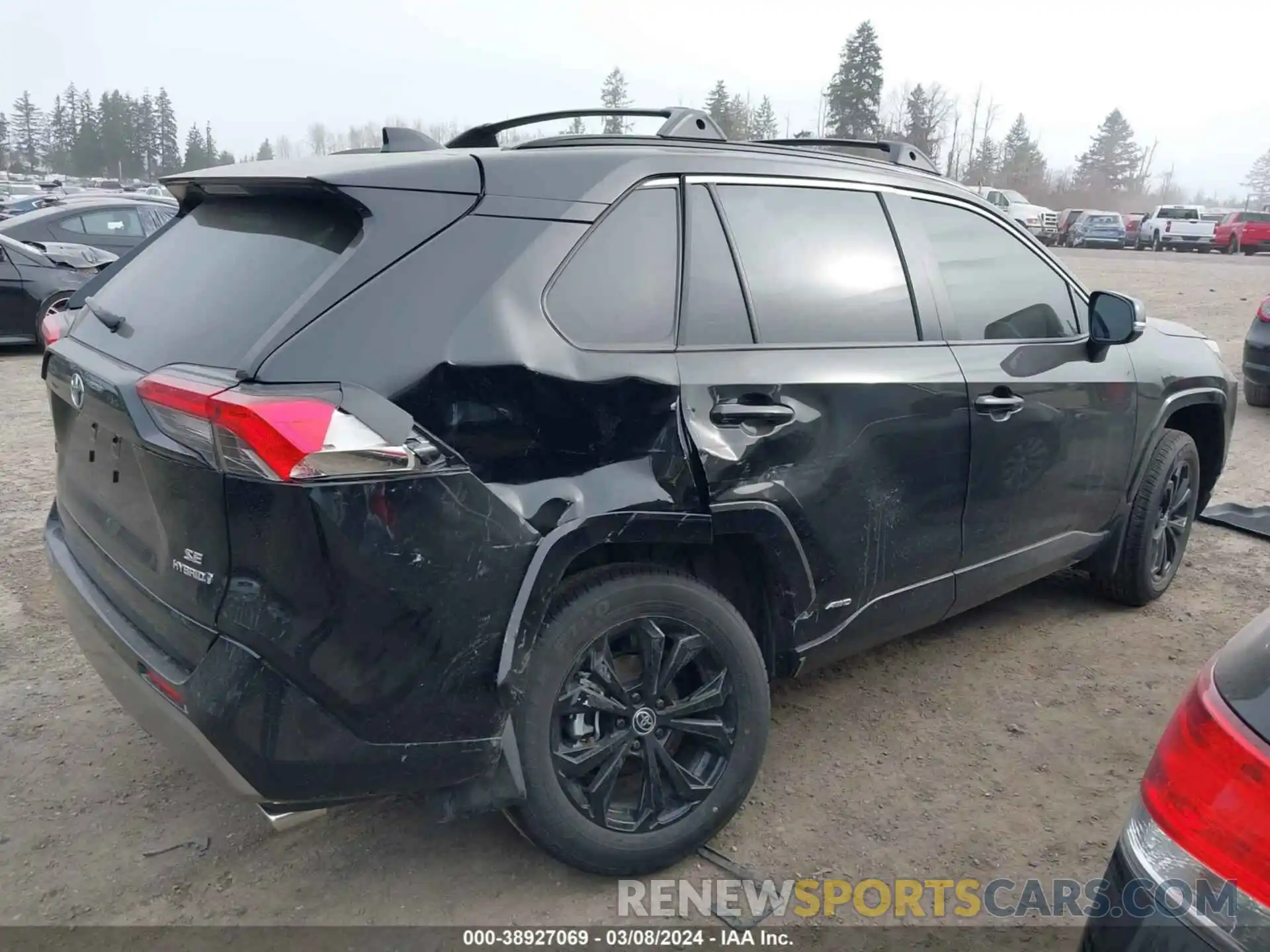 4 Photograph of a damaged car JTM16RFV2RD119426 TOYOTA RAV4 2024