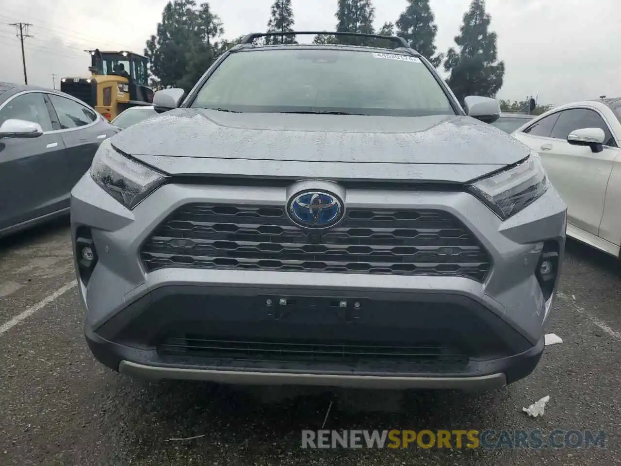 5 Photograph of a damaged car JTMD6RFV7RD119287 TOYOTA RAV4 2024