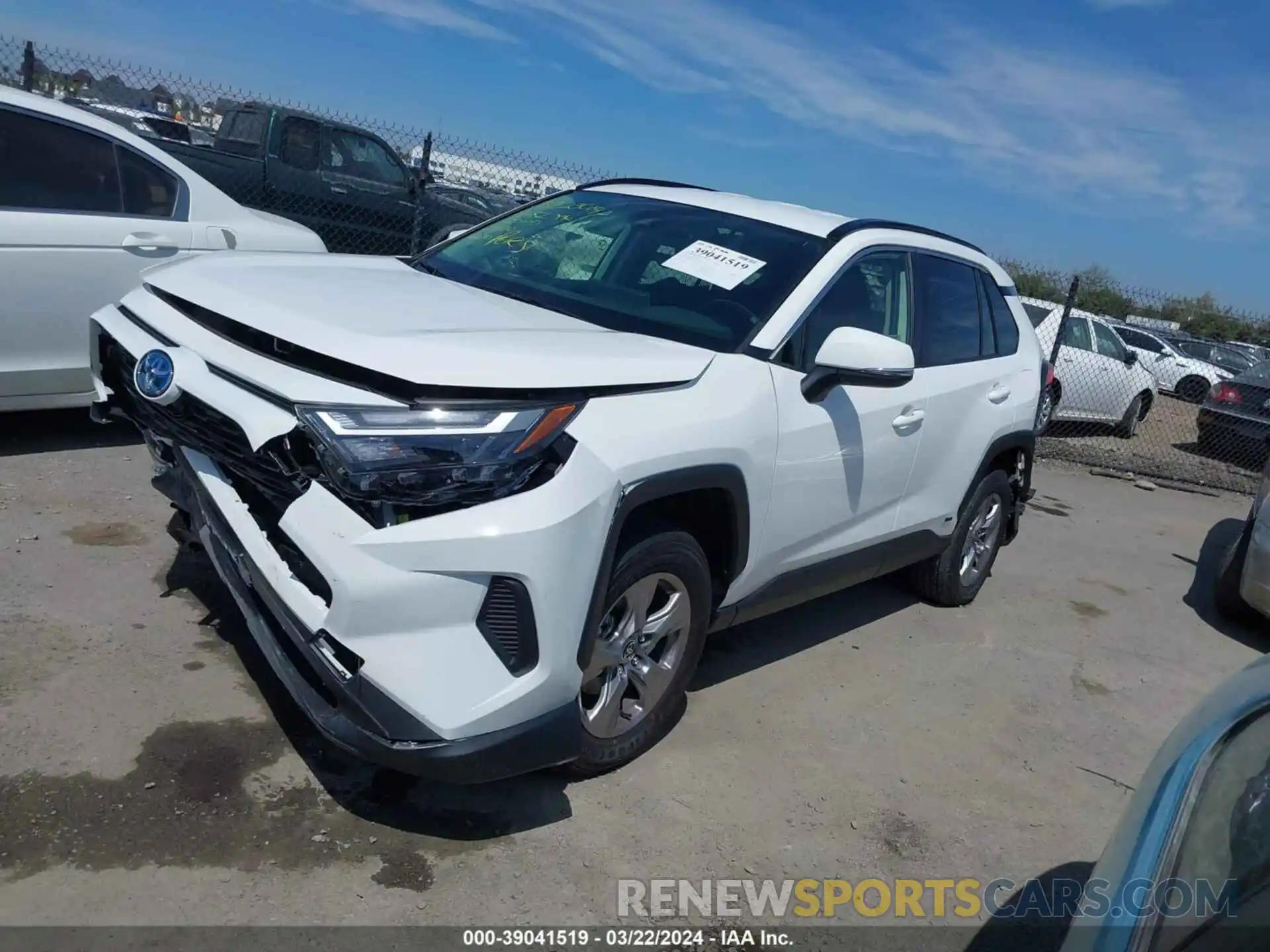 2 Фотография поврежденного автомобиля JTMMWRFV0RD220199 TOYOTA RAV4 2024