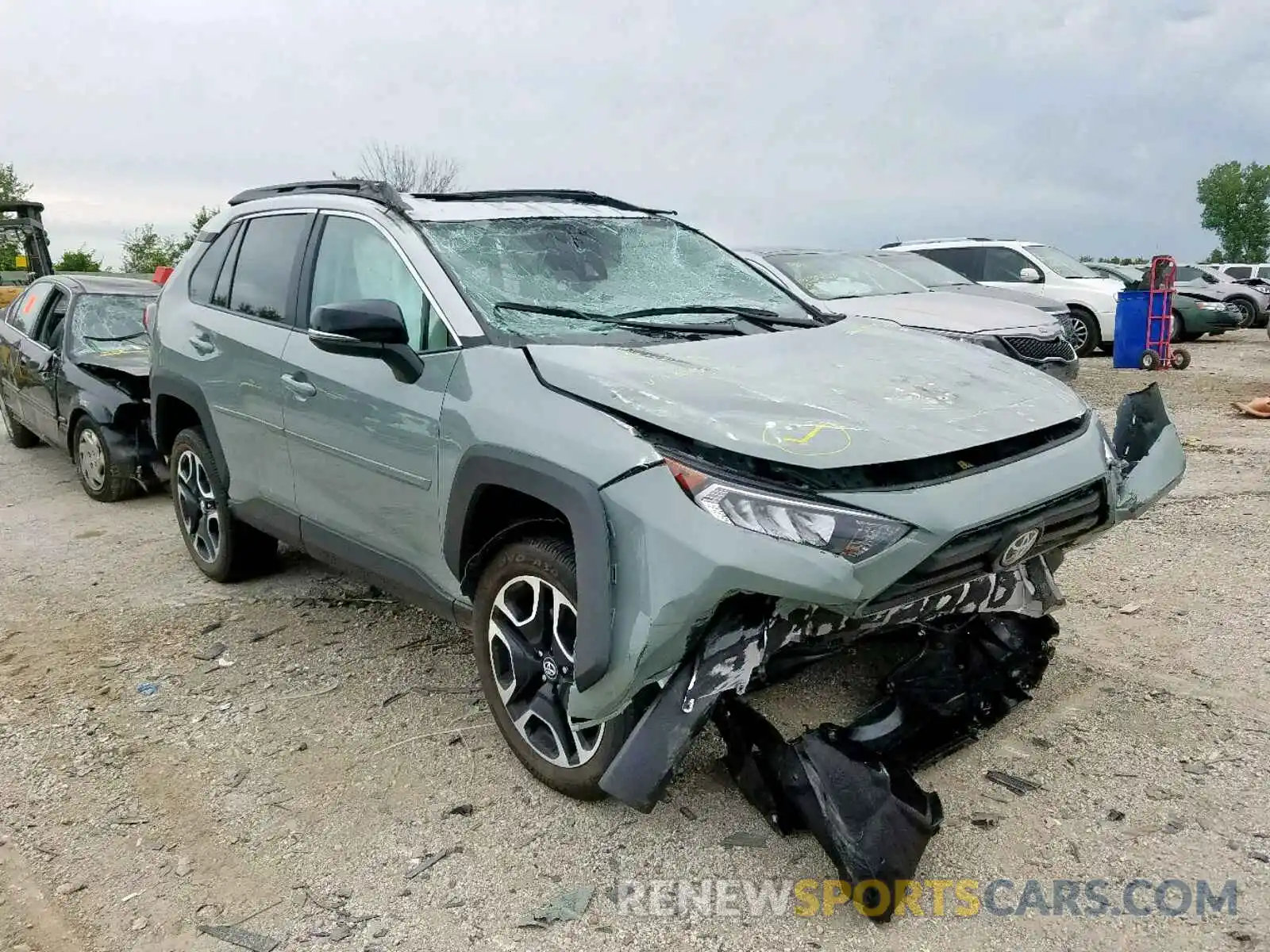 1 Фотография поврежденного автомобиля 2T3J1RFV0KC003750 TOYOTA RAV4 ADVEN 2019