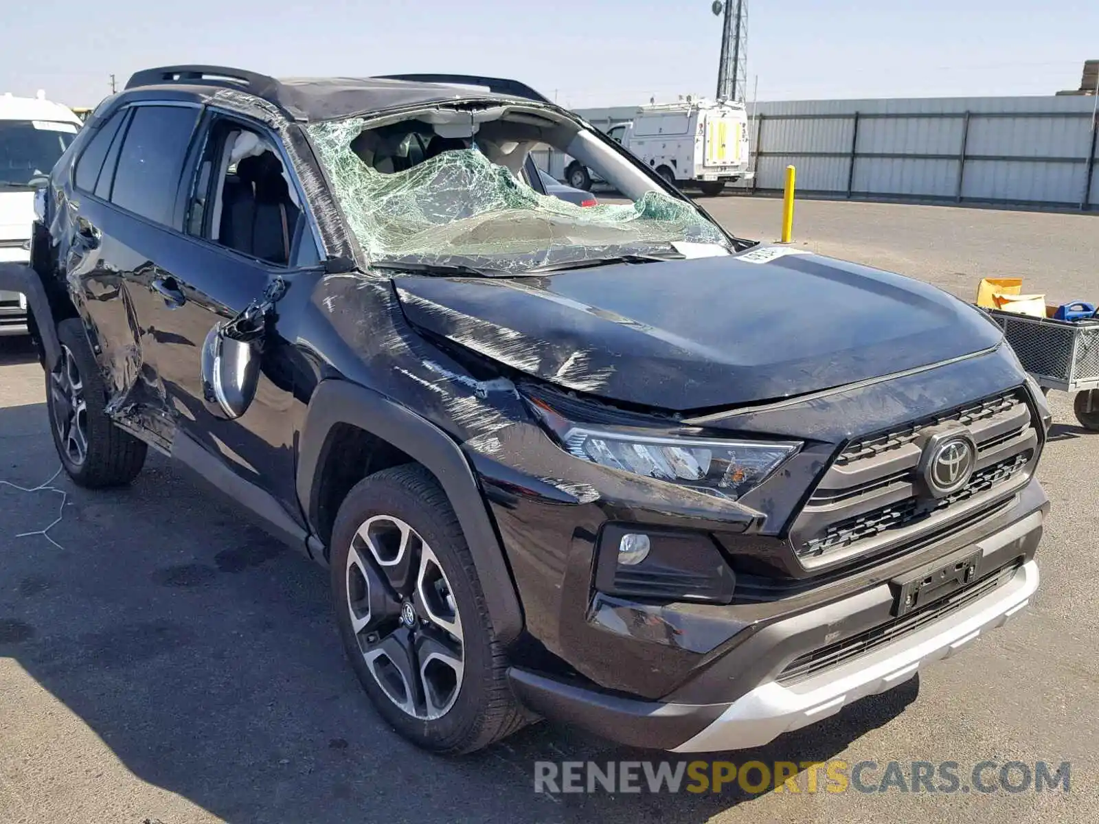 1 Photograph of a damaged car 2T3J1RFV6KW030451 TOYOTA RAV4 ADVEN 2019