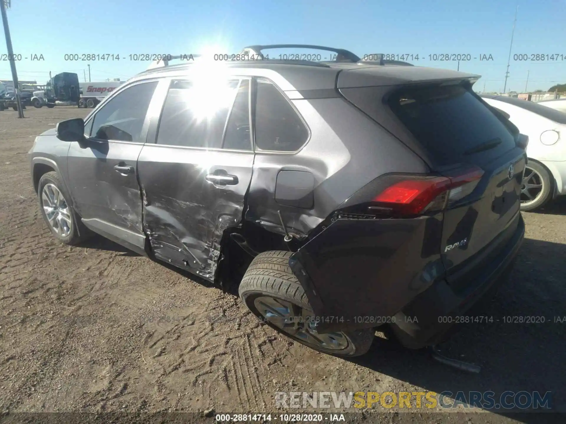 3 Photograph of a damaged car JTMC1RFV6MD061823 TOYOTA RAV4 ADVNTR/TRD OFF ROAD 2021