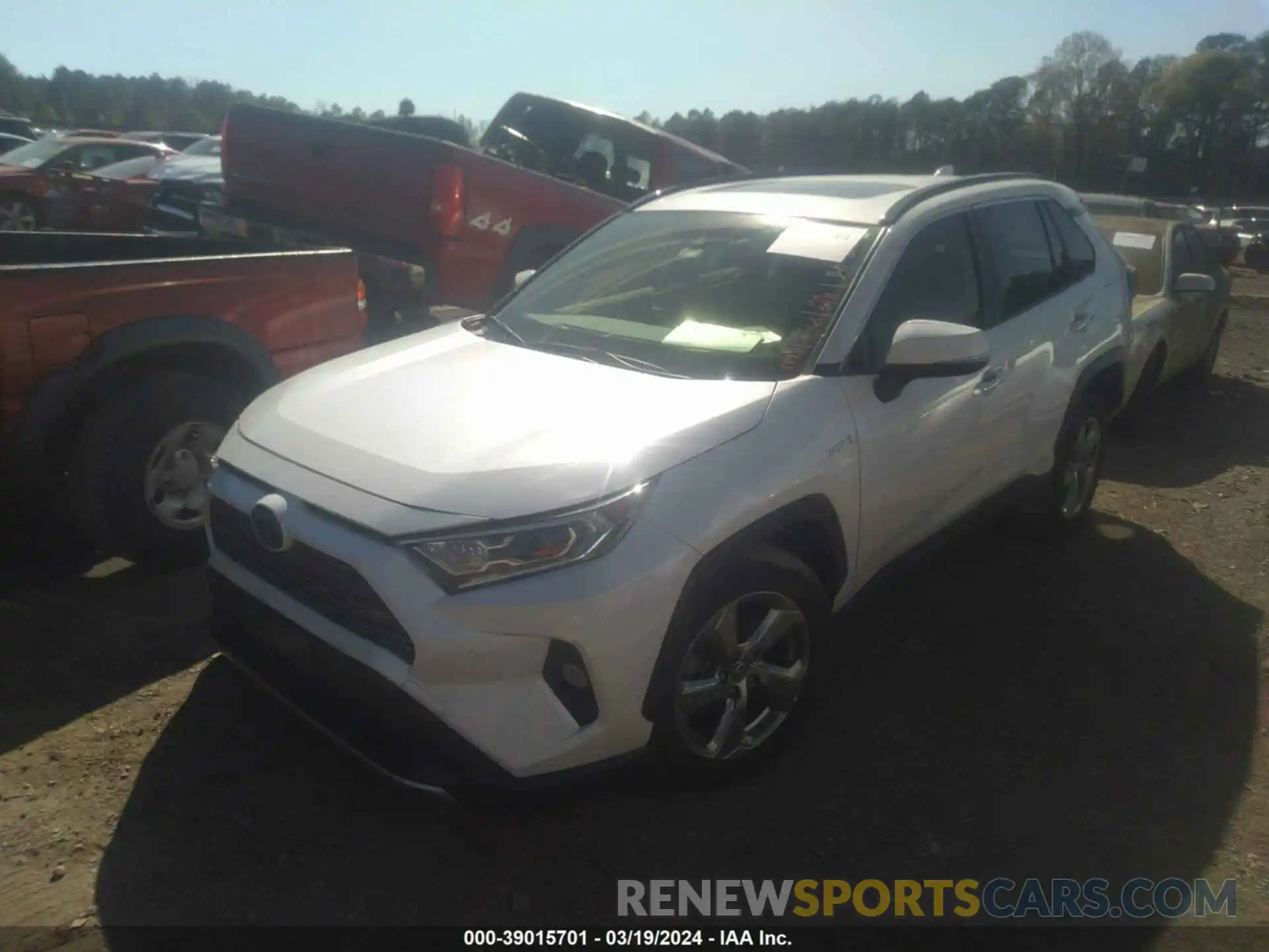 2 Фотография поврежденного автомобиля JTMDWRFVXKD033011 TOYOTA RAV4 HYBRID 2019