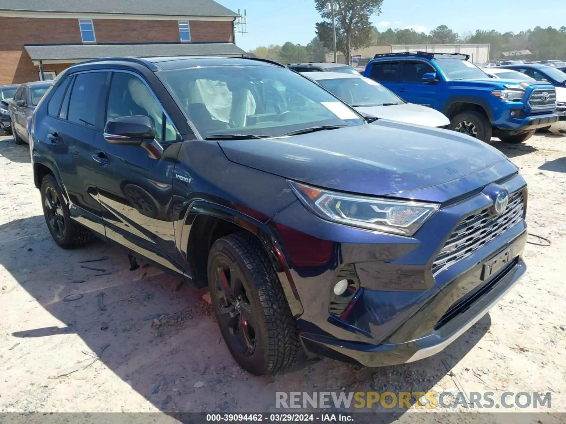 1 Photograph of a damaged car JTMEWRFV1KD508825 TOYOTA RAV4 HYBRID 2019