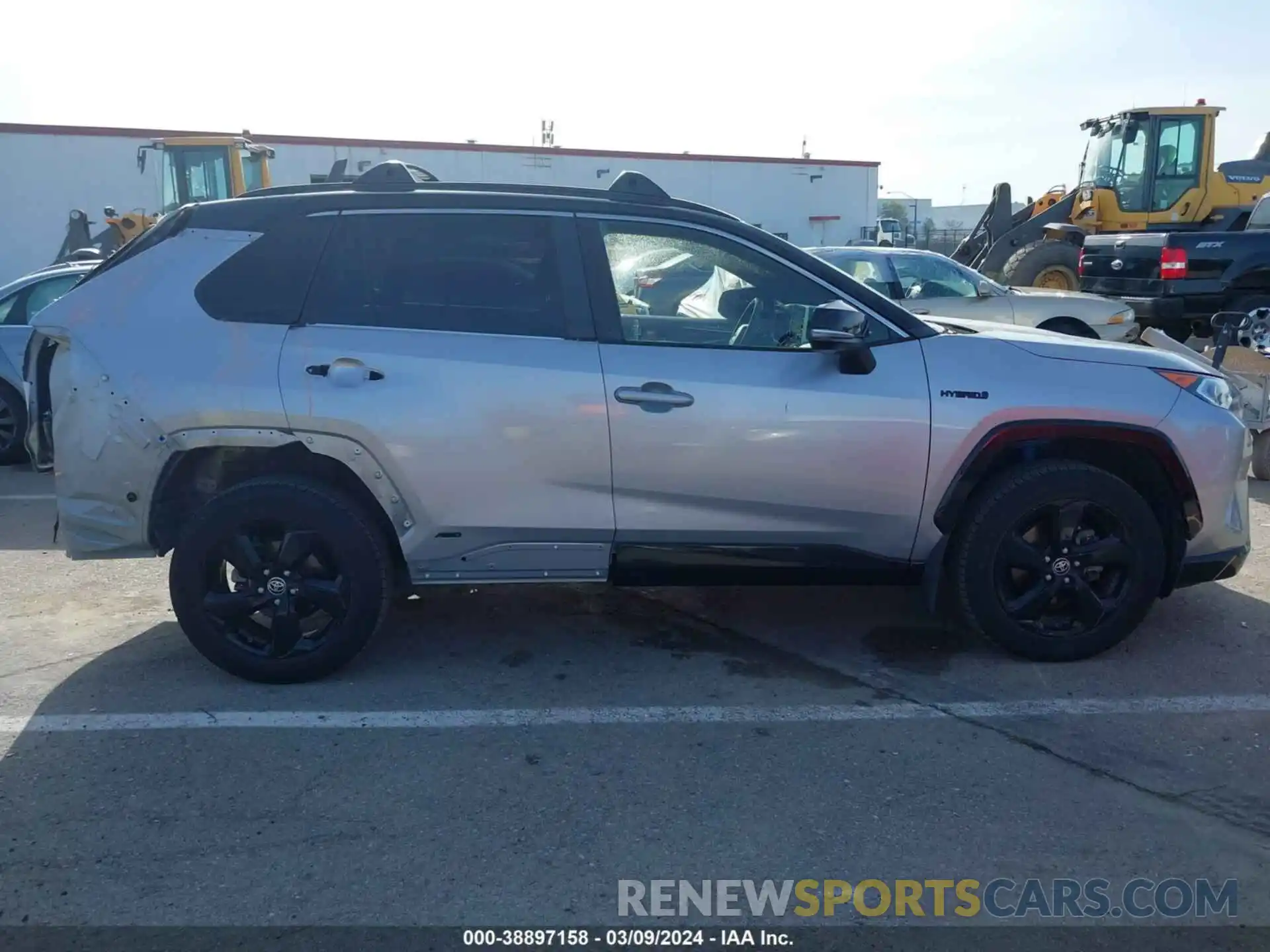 14 Photograph of a damaged car JTMEWRFV5KJ026912 TOYOTA RAV4 HYBRID 2019