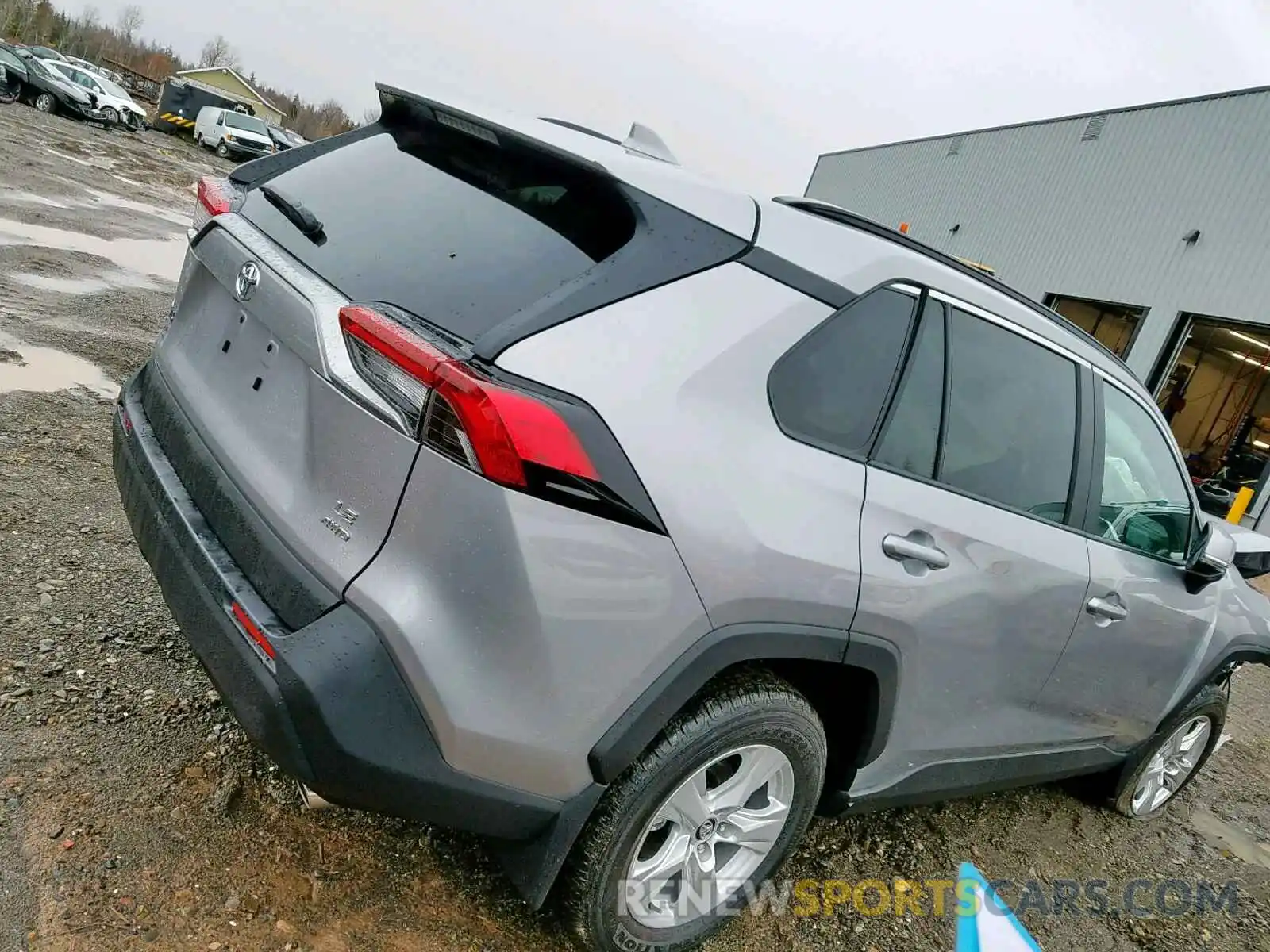 4 Photograph of a damaged car 2T3B1RFV0KC032895 TOYOTA RAV4 LE 2019