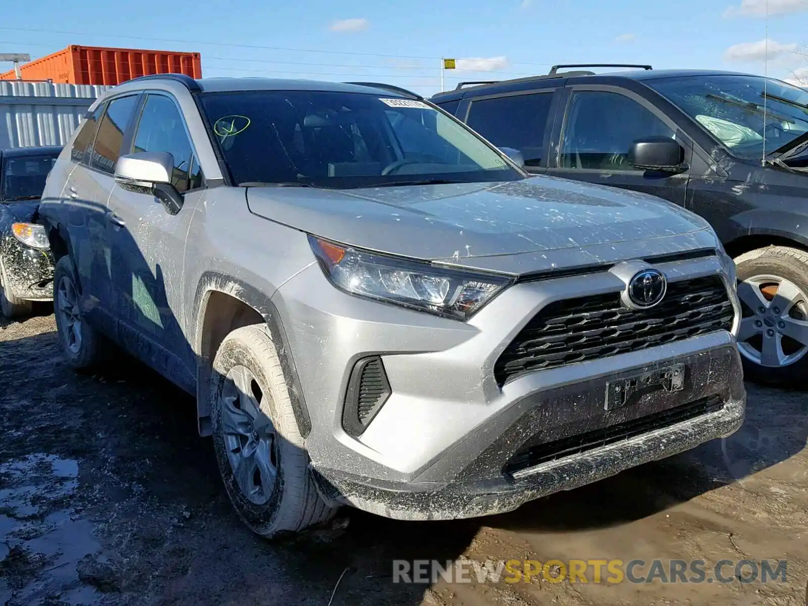 1 Photograph of a damaged car 2T3B1RFV5KW004332 TOYOTA RAV4 LE 2019