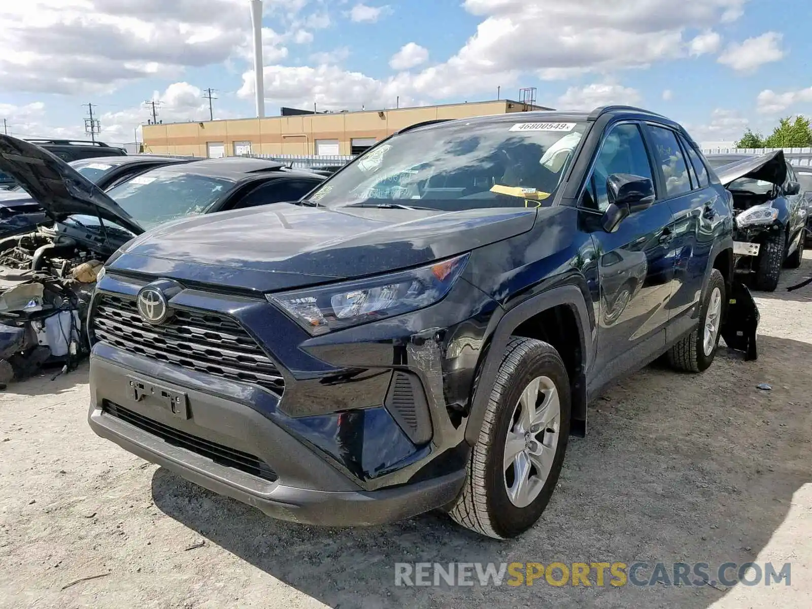 2 Фотография поврежденного автомобиля 2T3B1RFV6KC029581 TOYOTA RAV4 LE 2019