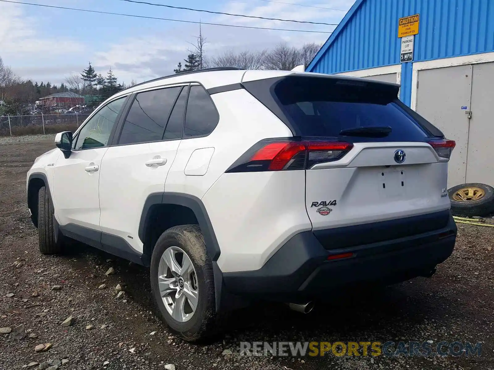 3 Photograph of a damaged car 2T3BWRFV6KW007614 TOYOTA RAV4 LE 2019