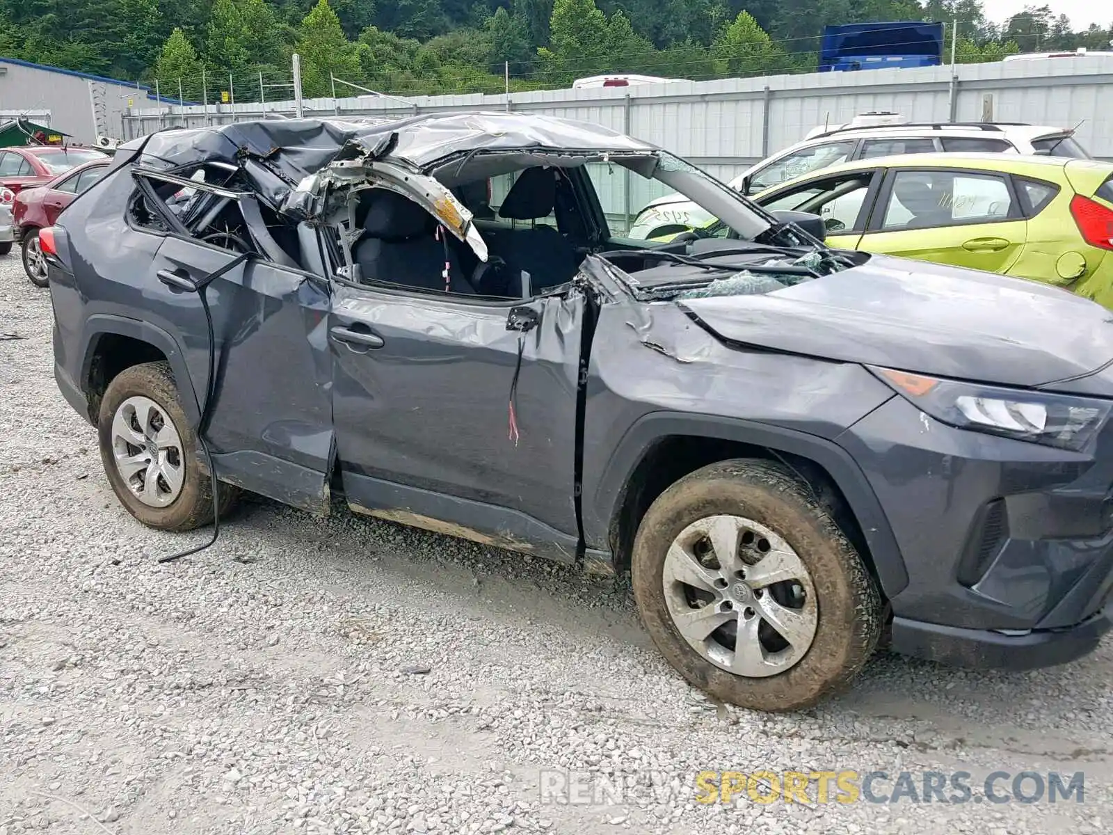 9 Photograph of a damaged car 2T3F1RFV2KW005343 TOYOTA RAV4 LE 2019