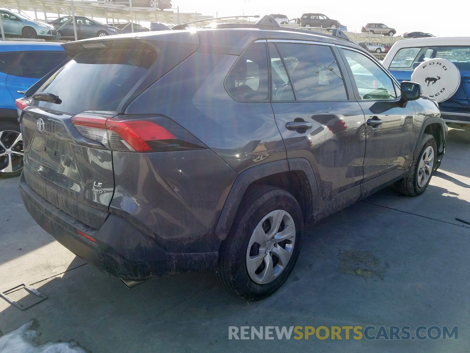 4 Photograph of a damaged car 2T3F1RFV2KW006248 TOYOTA RAV4 LE 2019