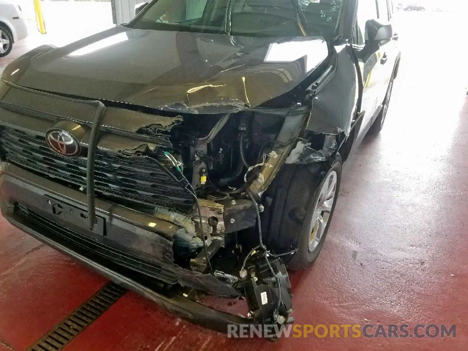 9 Photograph of a damaged car 2T3F1RFV3KW028873 TOYOTA RAV4 LE 2019