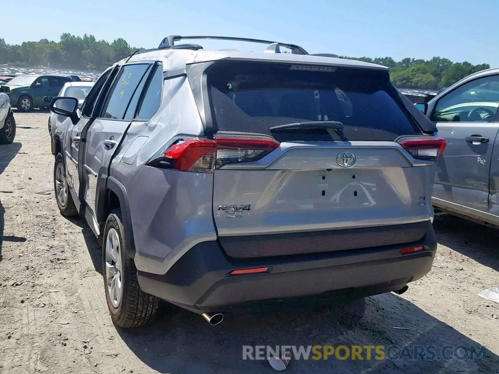 3 Photograph of a damaged car 2T3F1RFV3KW052770 TOYOTA RAV4 LE 2019