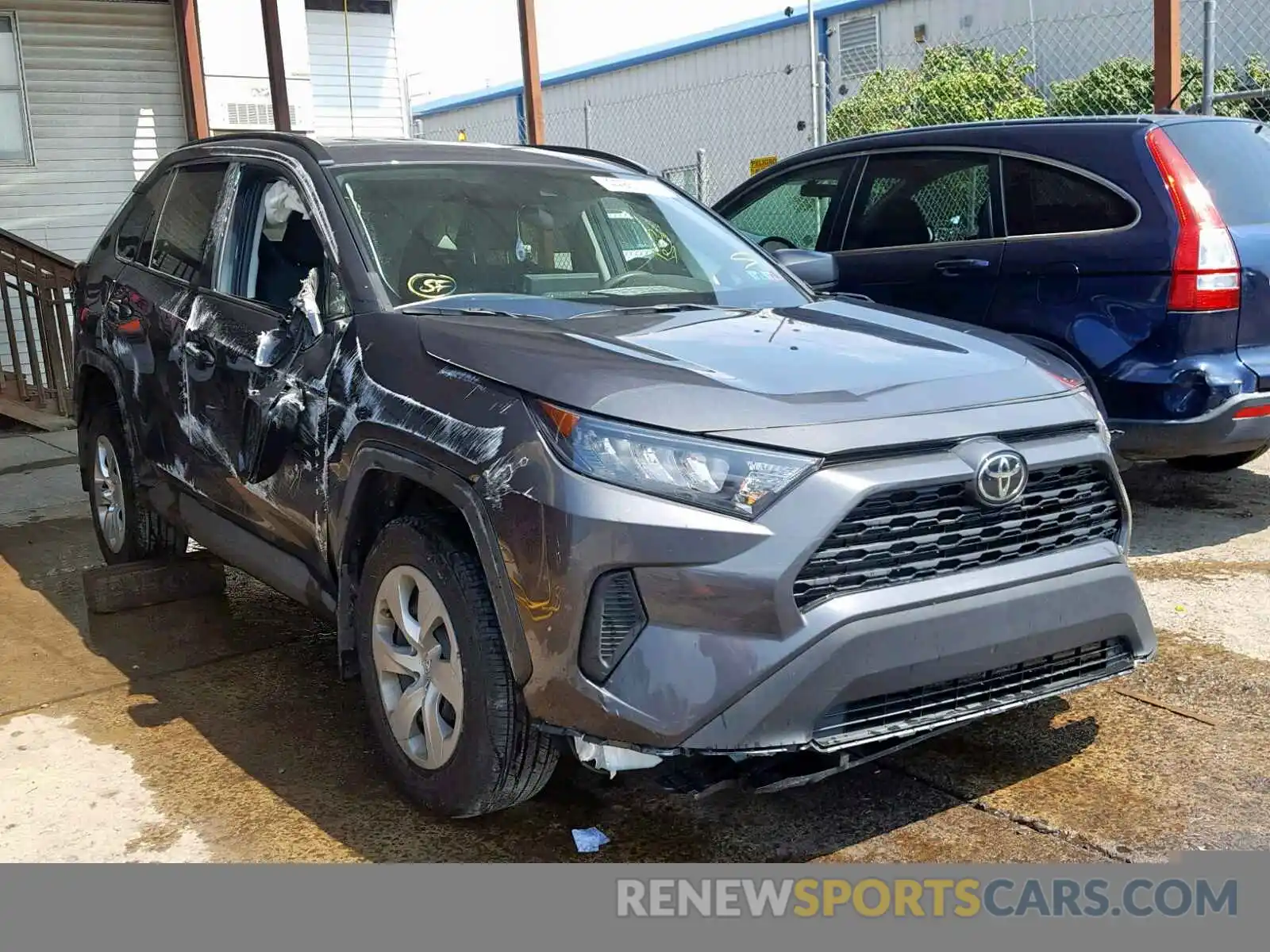 1 Photograph of a damaged car 2T3F1RFV5KW008527 TOYOTA RAV4 LE 2019