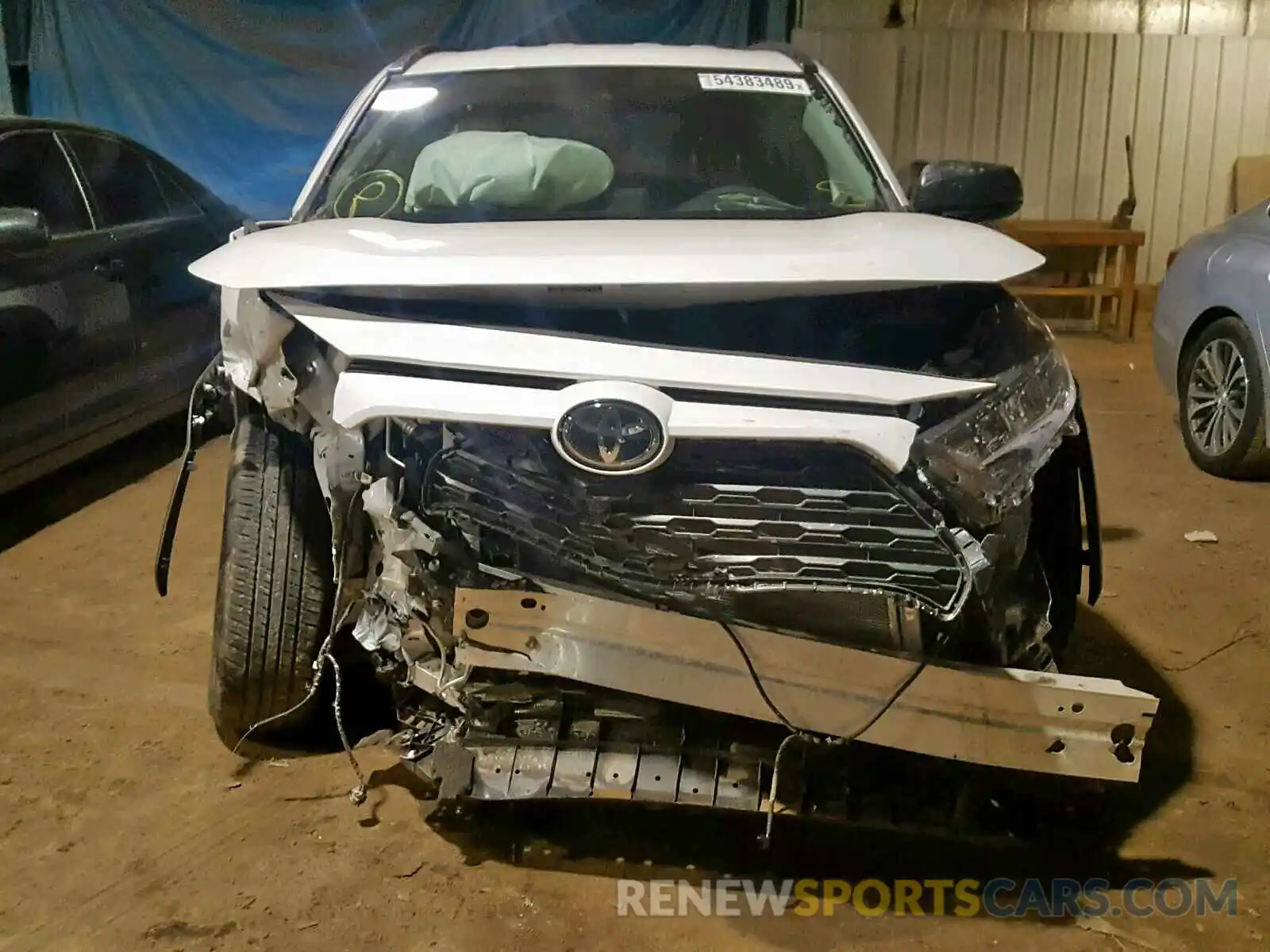 9 Photograph of a damaged car 2T3F1RFV5KW065164 TOYOTA RAV4 LE 2019