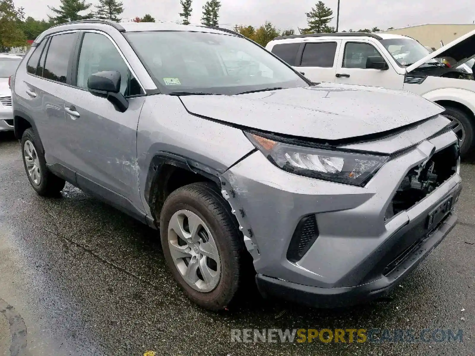 1 Photograph of a damaged car 2T3F1RFV6KW050589 TOYOTA RAV4 LE 2019