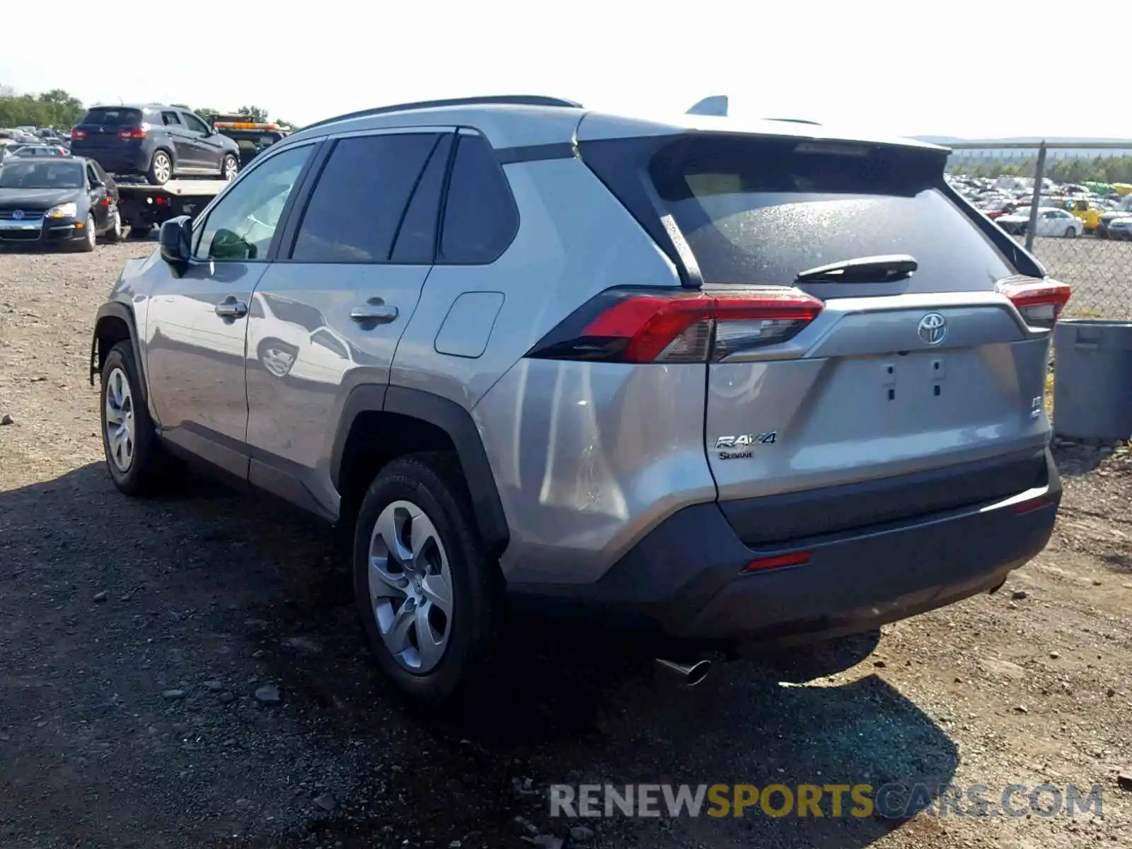 3 Фотография поврежденного автомобиля 2T3F1RFV9KC013134 TOYOTA RAV4 LE 2019