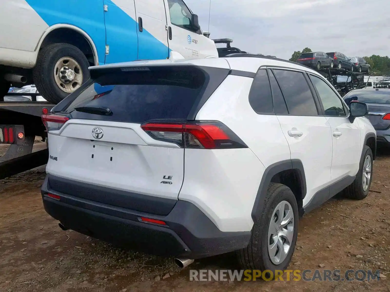 4 Photograph of a damaged car 2T3F1RFV9KW031244 TOYOTA RAV4 LE 2019