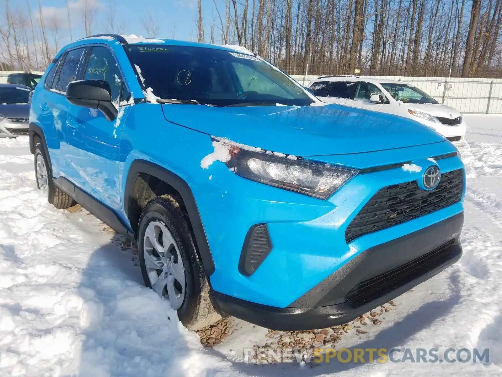 1 Photograph of a damaged car 2T3F1RFVXKW027235 TOYOTA RAV4 LE 2019