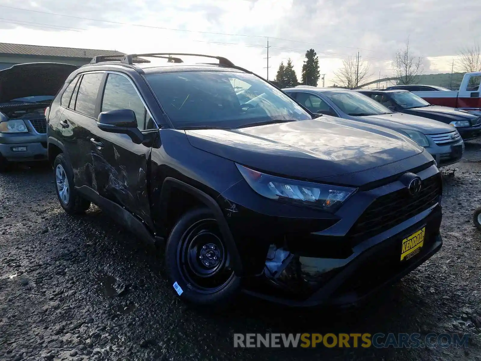 1 Фотография поврежденного автомобиля 2T3G1RFV2KW080872 TOYOTA RAV4 LE 2019