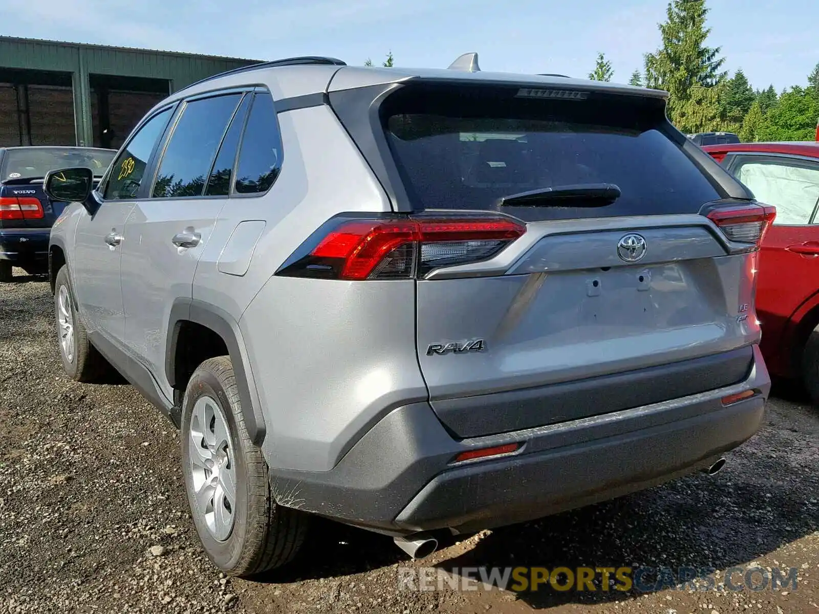 3 Photograph of a damaged car 2T3G1RFV3KW024455 TOYOTA RAV4 LE 2019