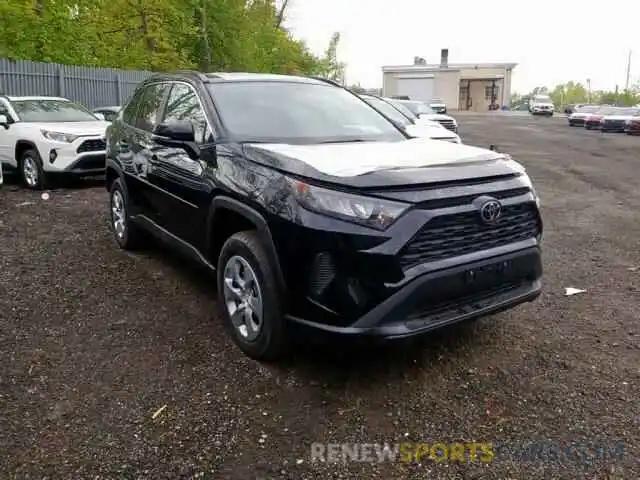 1 Photograph of a damaged car 2T3G1RFV5KW003140 TOYOTA RAV4 LE 2019