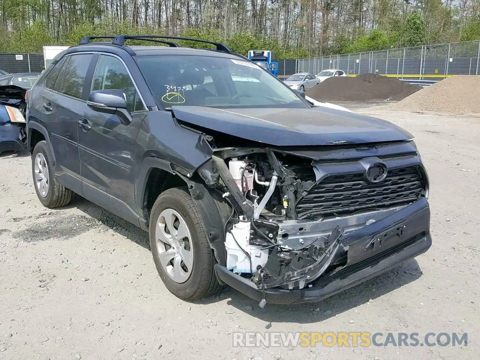 1 Photograph of a damaged car 2T3G1RFV8KW003469 TOYOTA RAV4 LE 2019