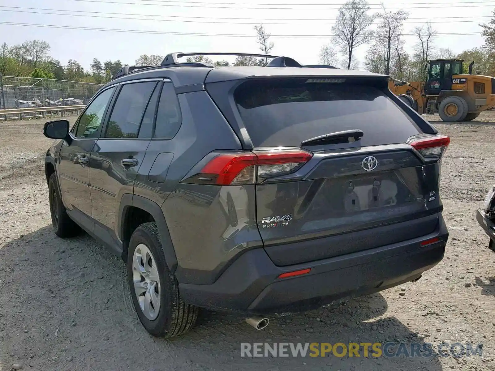 3 Фотография поврежденного автомобиля 2T3G1RFV8KW003469 TOYOTA RAV4 LE 2019