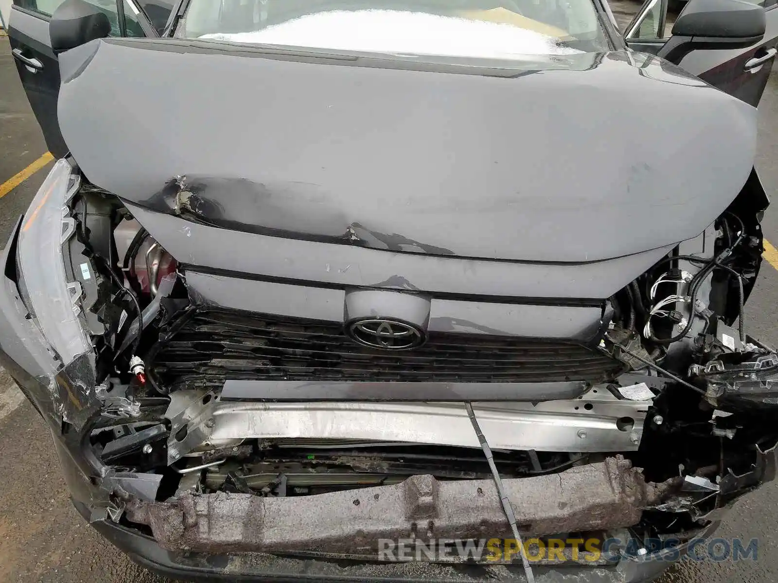 7 Photograph of a damaged car 2T3H1RFV0KW003504 TOYOTA RAV4 LE 2019