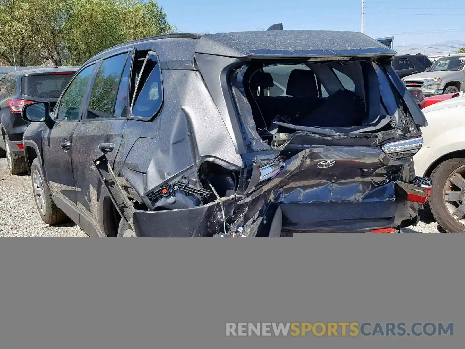 3 Photograph of a damaged car 2T3H1RFV0KW014681 TOYOTA RAV4 LE 2019